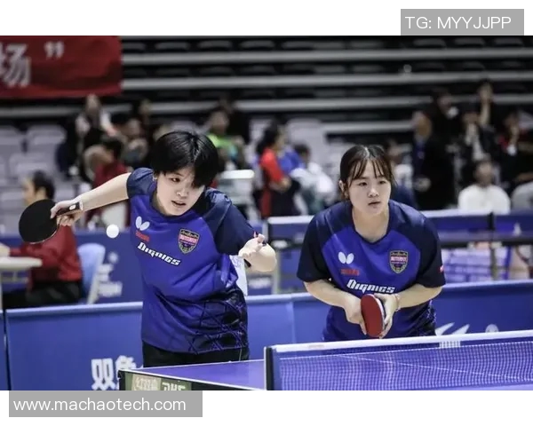 乒乓球战术解析：深入探讨北京乒乓球队的包夹战术运用与技巧