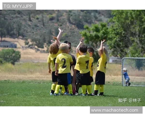 杨磊专访:从青涩少年到职业球员的足球人生回顾与感悟 杨磊专访:从青涩少年到职业球员的足球人生回顾与感悟