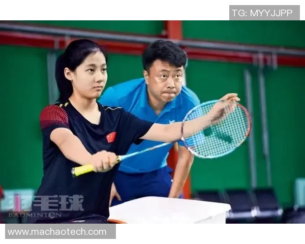 广州羽毛球队与上海羽毛球队赛后复盘分析团队协作的关键因素与表现 广州羽毛球队与上海羽毛球队赛后复盘分析团队协作的关键因素与表现